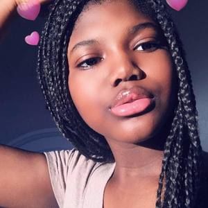 Meet your Posher, Ann-ley